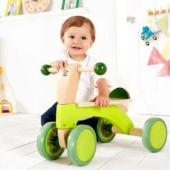 Hape Scoot-Around Junior Green 9 Hape Scoot-Around Junior Green -Discounted Bicycles hape scoot around junior groen 5 280774 1551710869